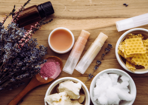 How to Make Lip Oil?